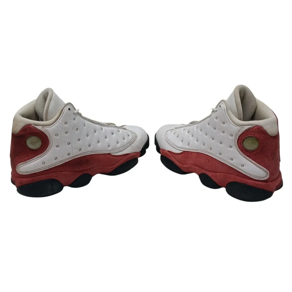 Jordan 13s Chicago Bulls Edition 414571-122 Red & White / Size‎ 9.5